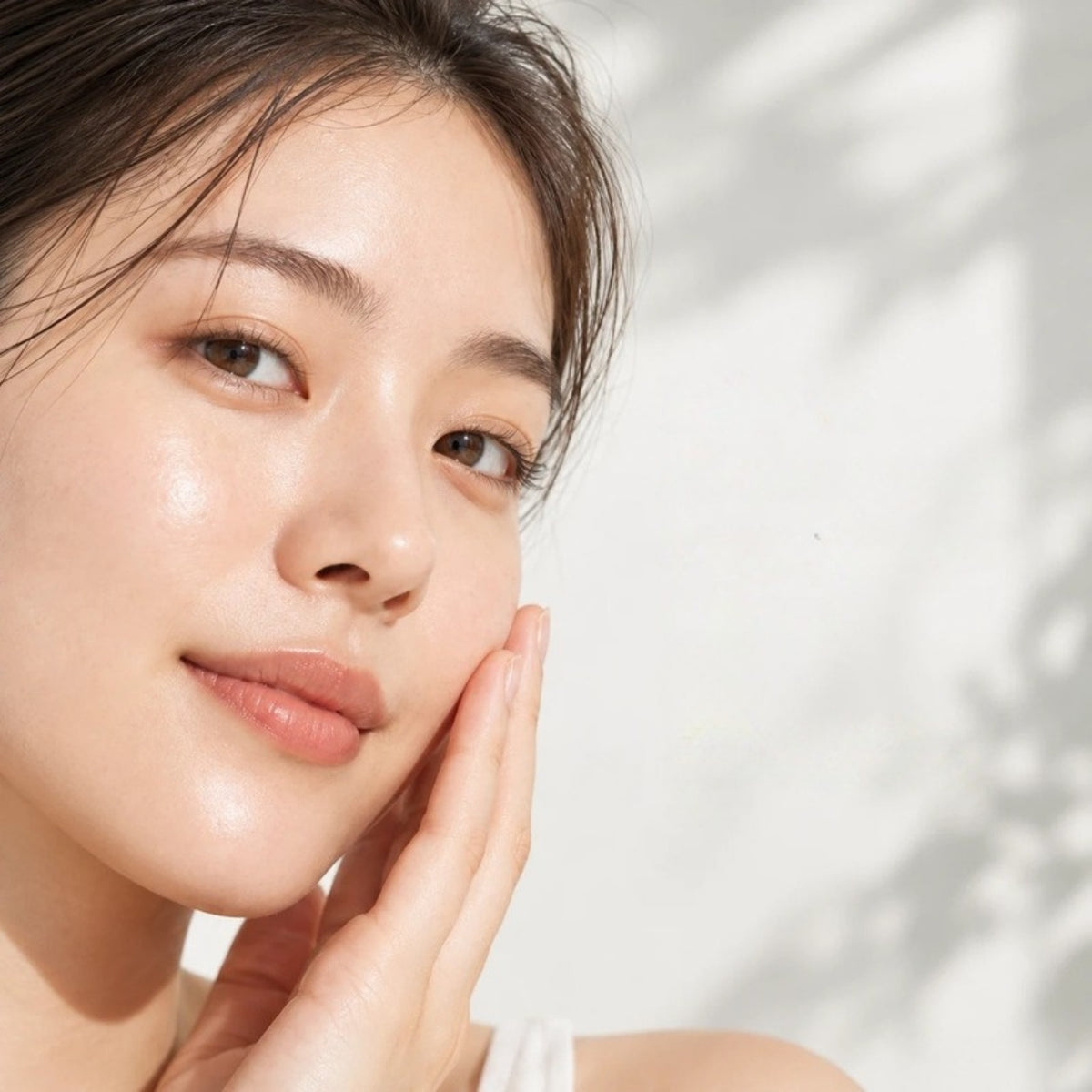 Simple Balance Whitening Lotion sonrası aydınlık görünen cilt